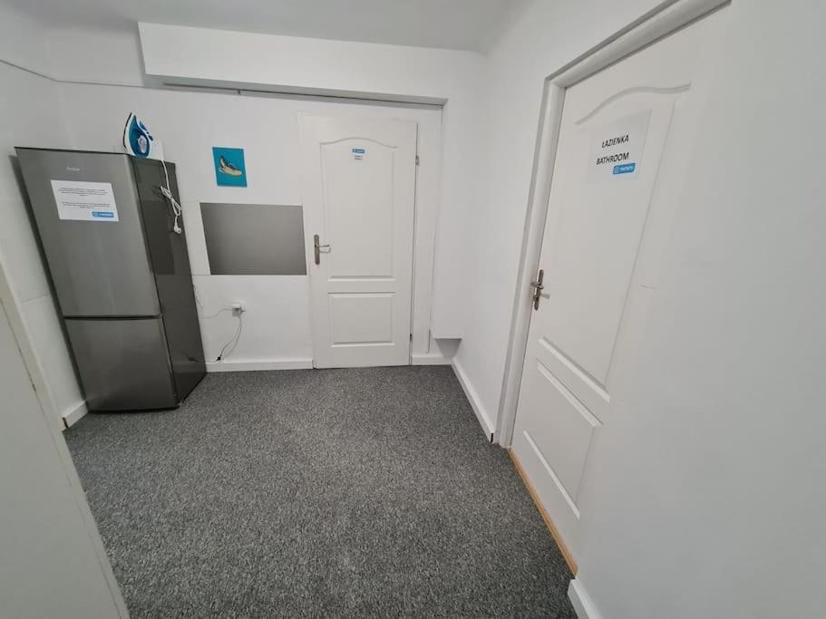 Fantastic Waw - Nw30 Room F Варшава Экстерьер фото
